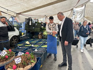 İlçe Başkanımız Salim Çetinkaya’dan İnkılap Semt Pazarı ZİYARETİ