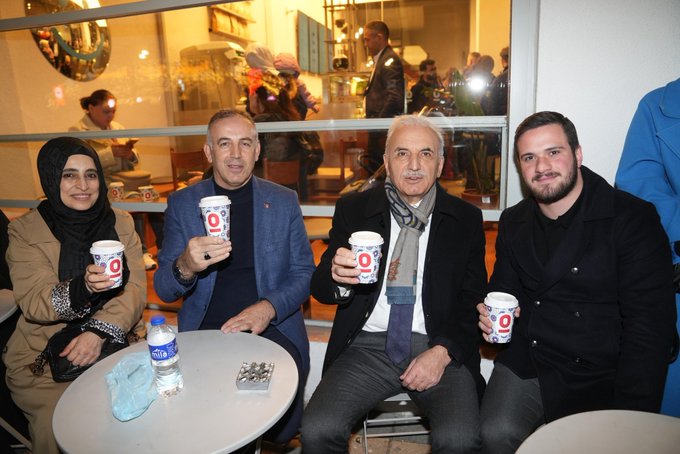 Saha programlarına bir Kahve molası.