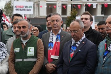 Gazze’deki Zulme Karşı Büyük Yürüyüş Ümraniye 15 Temmuz Şehitler Meydanı’nda anlamlı bir dayanışma yürüyüşüne sahne oldu.