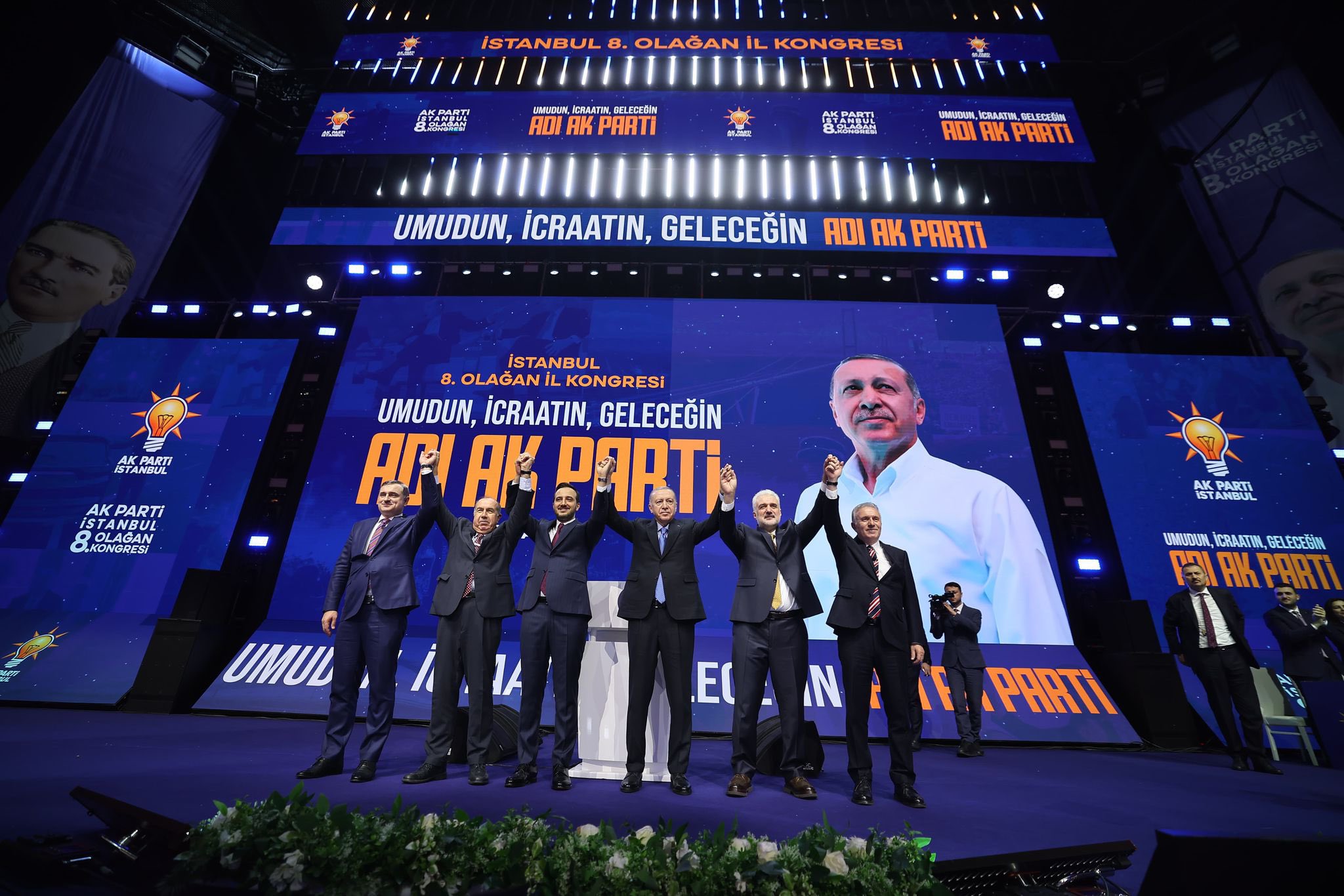 Cumhurbaşkanımız, Genel Başkanımız Sayın  @RTErdogan ’ın liderliğinde, büyük bir coşku ve heyecanla AK Parti İstanbul 8. Olağan Kongremizi gerçekleştirdik.