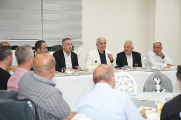 Erzincan Refahiye Yuvadağ Köyü Yardımlaşma Derneği'nde hemşehrilerimizle bir araya geldik.
