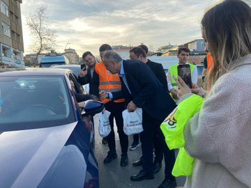 Siz İftara Yetişemezseniz Biz Size Yetişiriz.