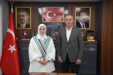 GENEL MERKEZ KADIN KOLLARI BAŞKANIMIZ TUĞBA IŞIK ERCAN İLÇE BAŞKANLIĞIMIZDA AĞIRLADIK